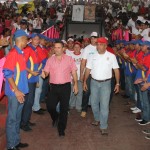 El alcalde en su llegada junto al decano de la Unefa, Manuel González